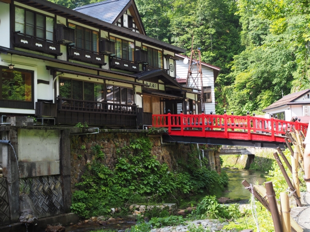 ホテル・旅館のホームページデザイン13選【ホームページ制作会社が厳選】