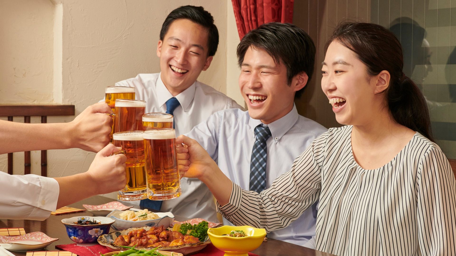 居酒屋のホームページデザイン12選【ホームページ制作会社が厳選】