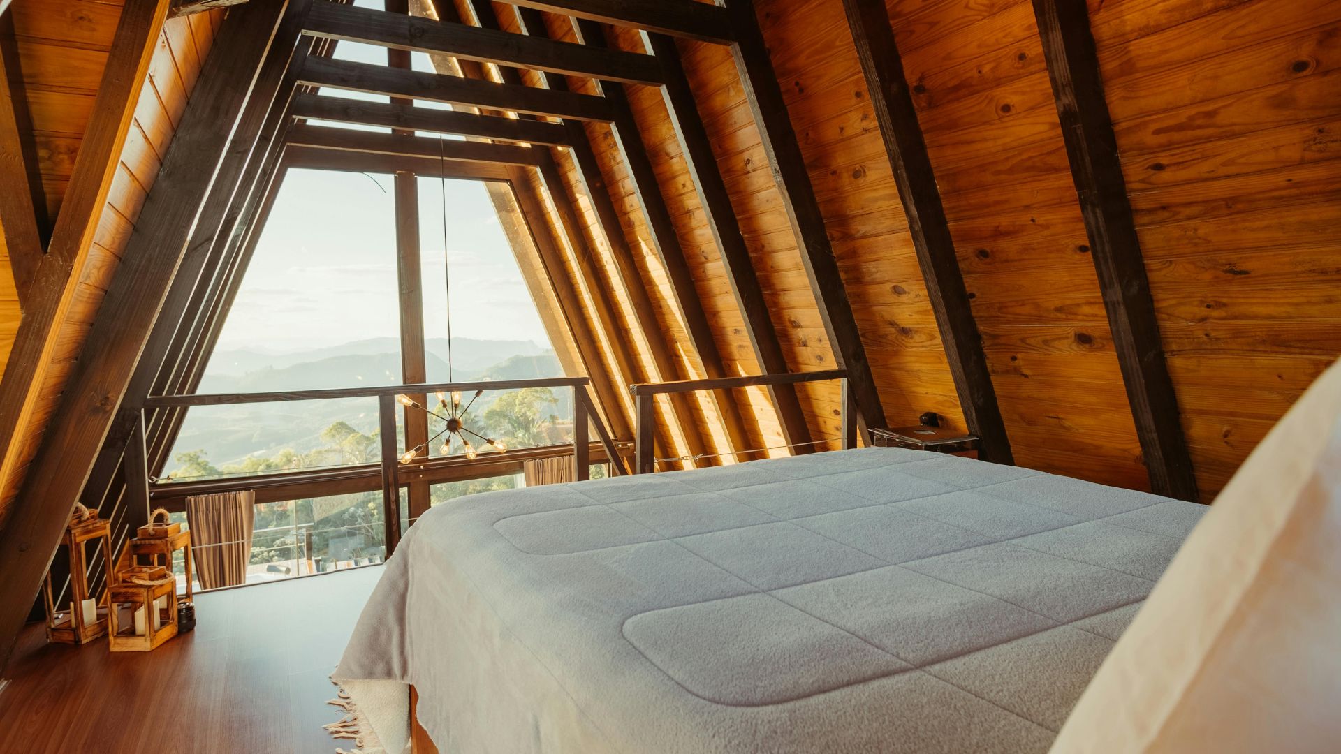 民宿のホームページデザイン12選【ホームページ制作会社が厳選】